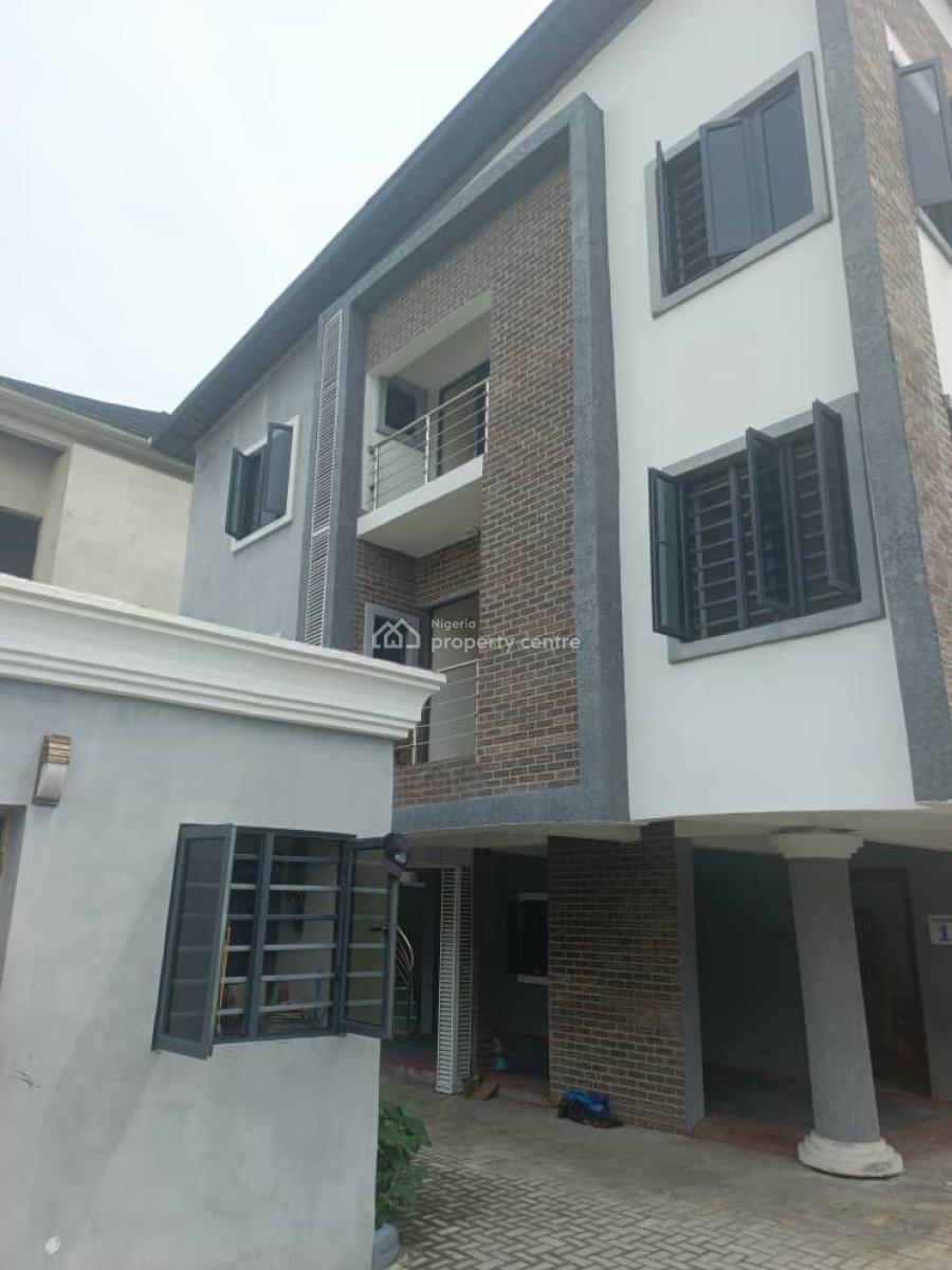 Self Serviced 2 Units Four (4) Bedroom  Duplex, Lekki Phase 1, Lekki, Lagos, House for Rent