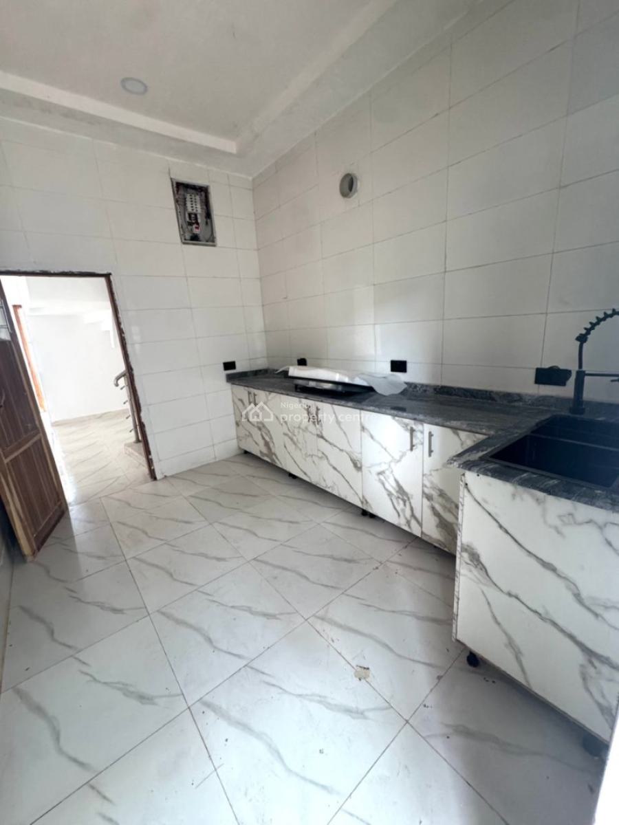Peaceful Home, Lekki Palms, Ajah, Lagos, Semi-detached Duplex for Rent
