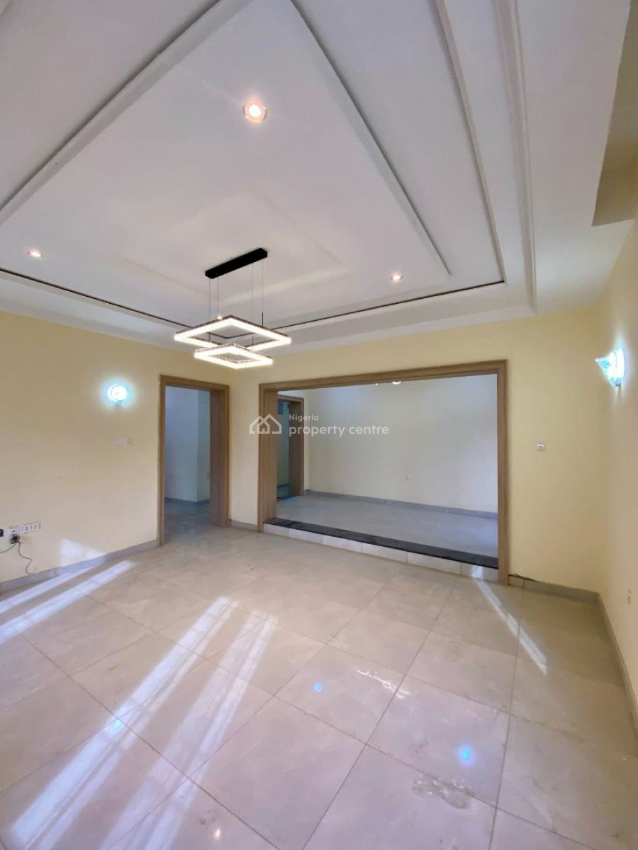 Spacious 3 Bedroom Apartment in a Serene Environment, Durumi, Abuja, Block of Flats for Sale