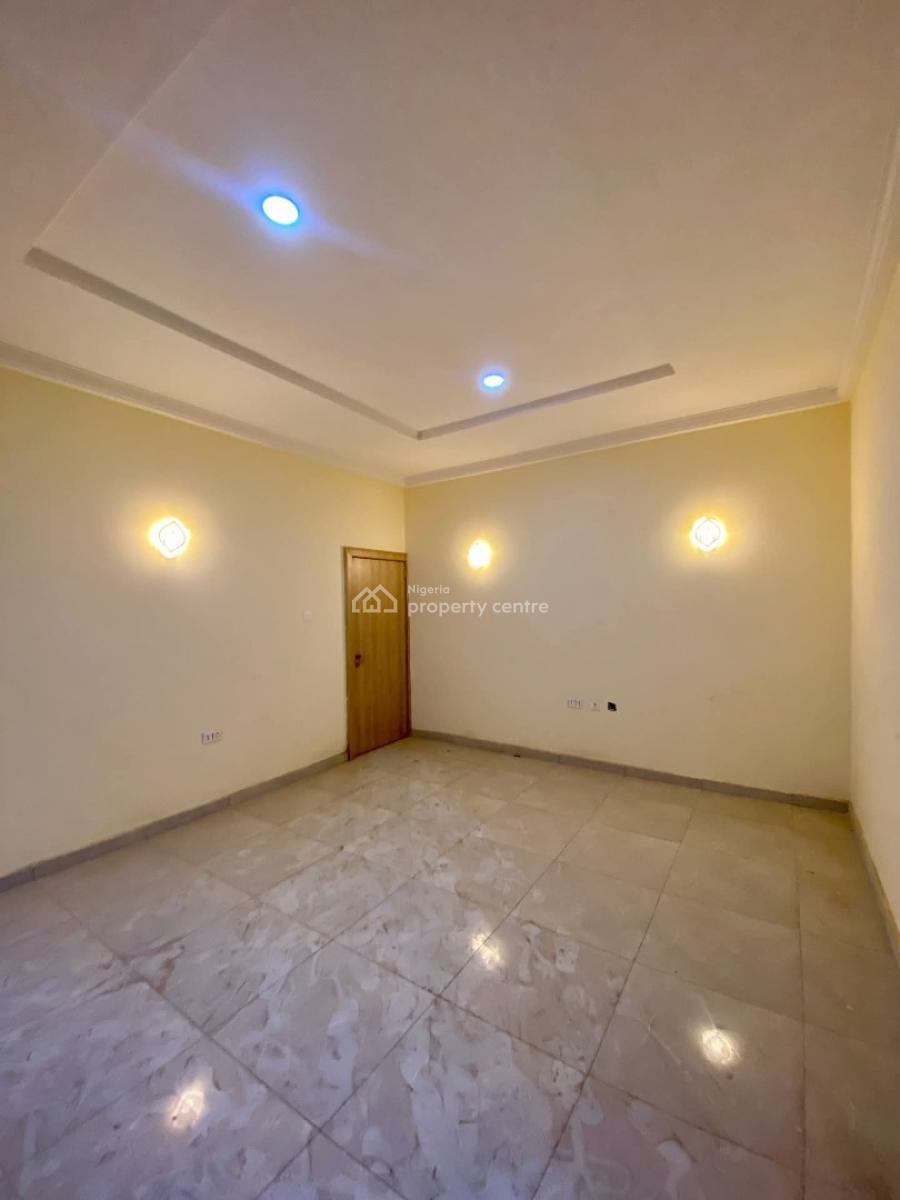 Spacious 3 Bedroom Apartment in a Serene Environment, Durumi, Abuja, Block of Flats for Sale