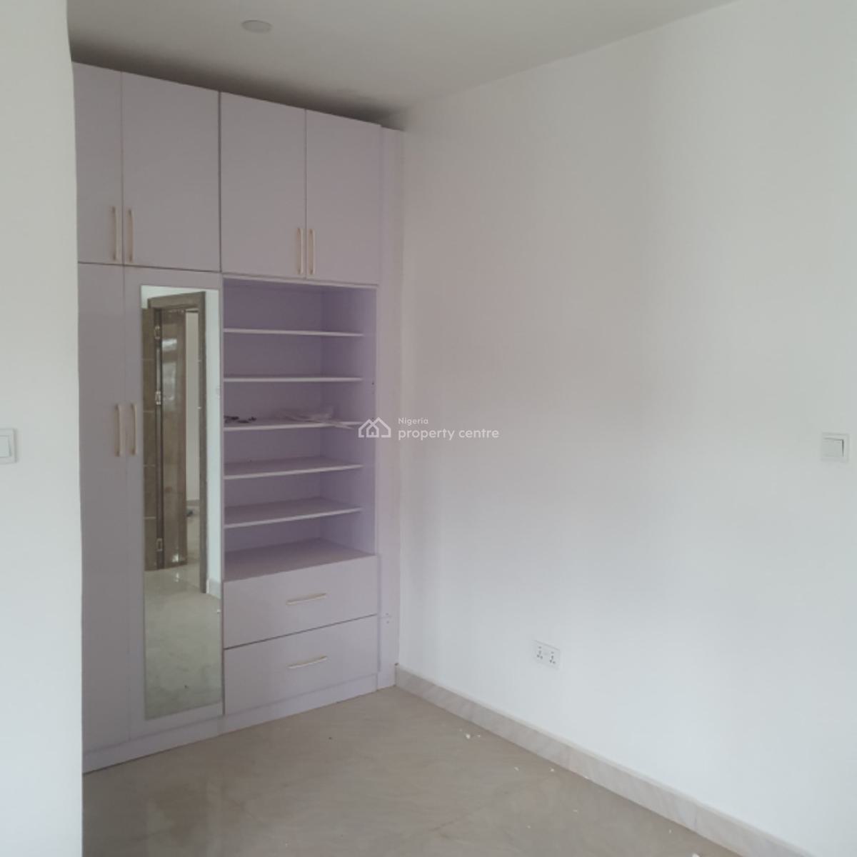 Luxury Brand New Spacious 3 Bedroom Apartment, By Glory Dome, Lugbe District, Abuja, Flat / Apartment for Rent