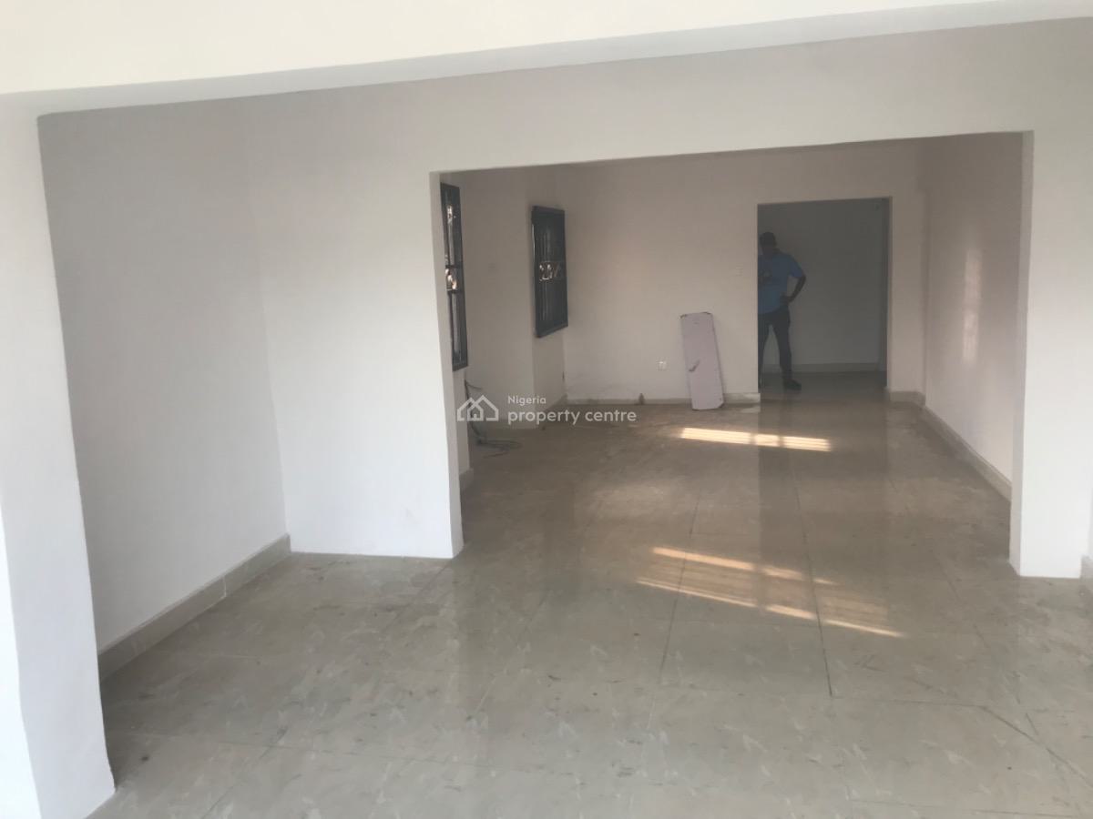 Awesome Shop Space, Off Admiralty Way, Lekki Phase 1, Lekki, Lagos, Shop for Rent