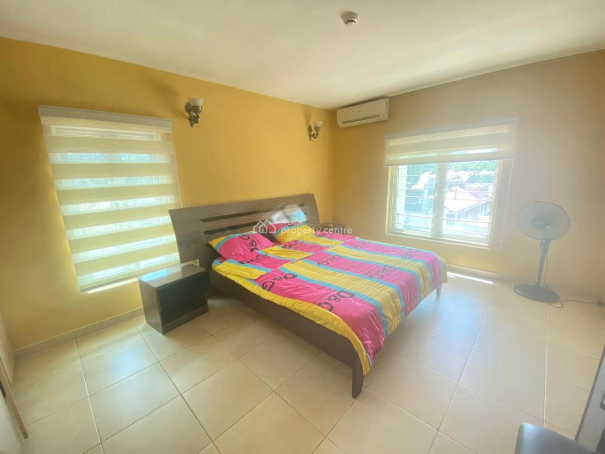 3 Bedroom Flat with Bq, Pool and Gym, Ikoyi, Lagos, Flat / Apartment for Rent