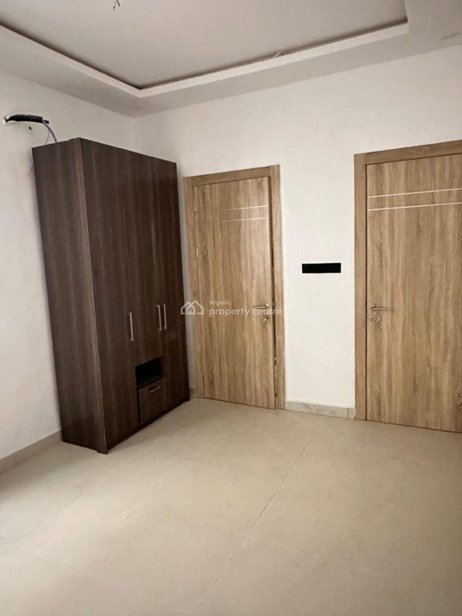 Luxuriously Built 5 Bedroom Duplex in a Good Area, Ologolo, Lekki, Lagos, Detached Duplex for Sale