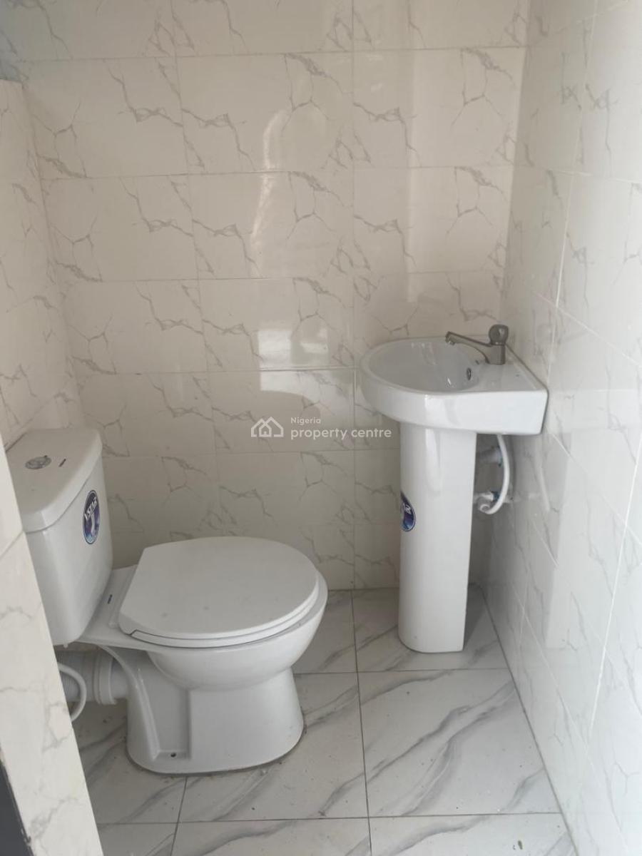Newly Built 3bedroom Apartment, Olowora, Magodo, Lagos, Flat / Apartment for Rent