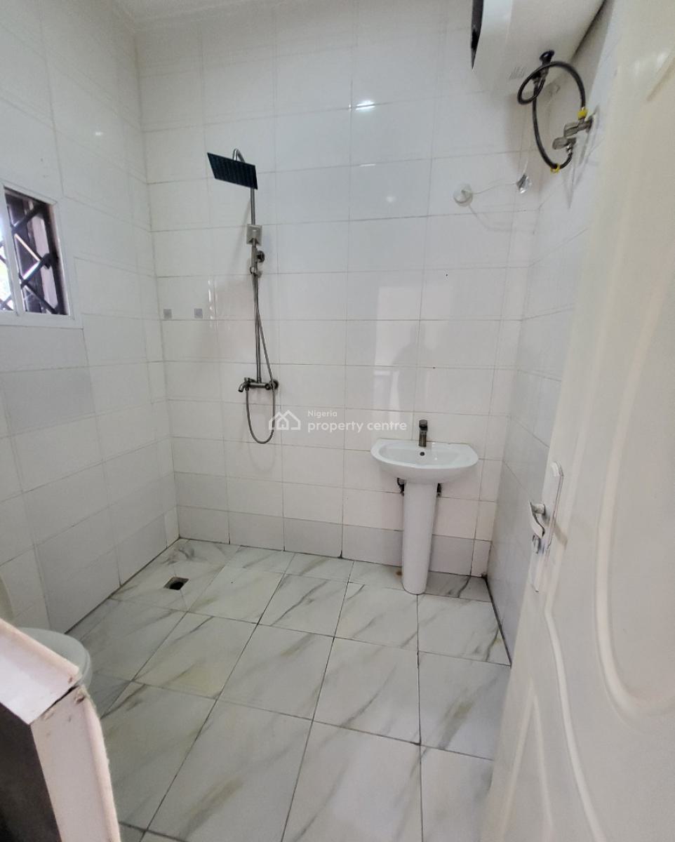 Luxurious Massive 3 Bedroom Flat, Near Vio, Mabushi, Abuja, Flat / Apartment for Rent