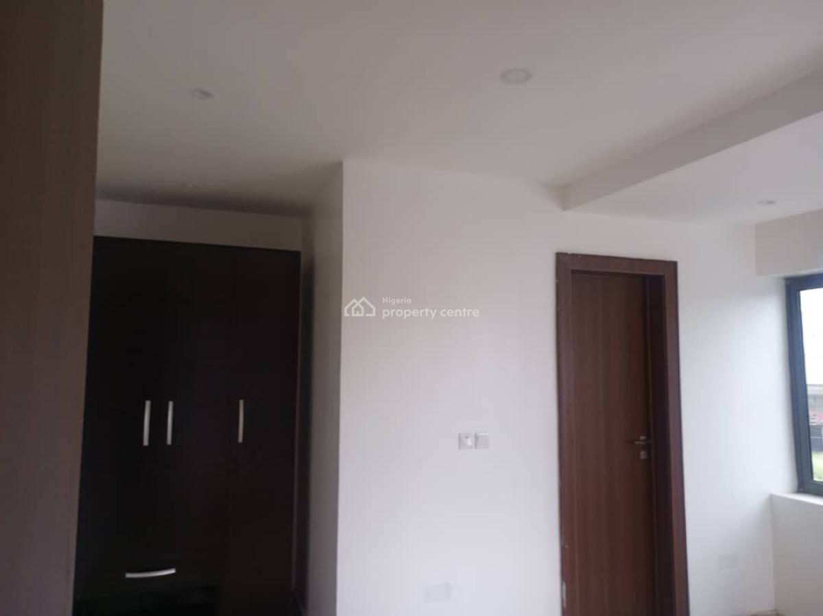 Brand New 4 Bdrm Terraced Duplex in a Good Area, Lekki Phase 1, Lekki, Lagos, Terraced Duplex for Rent