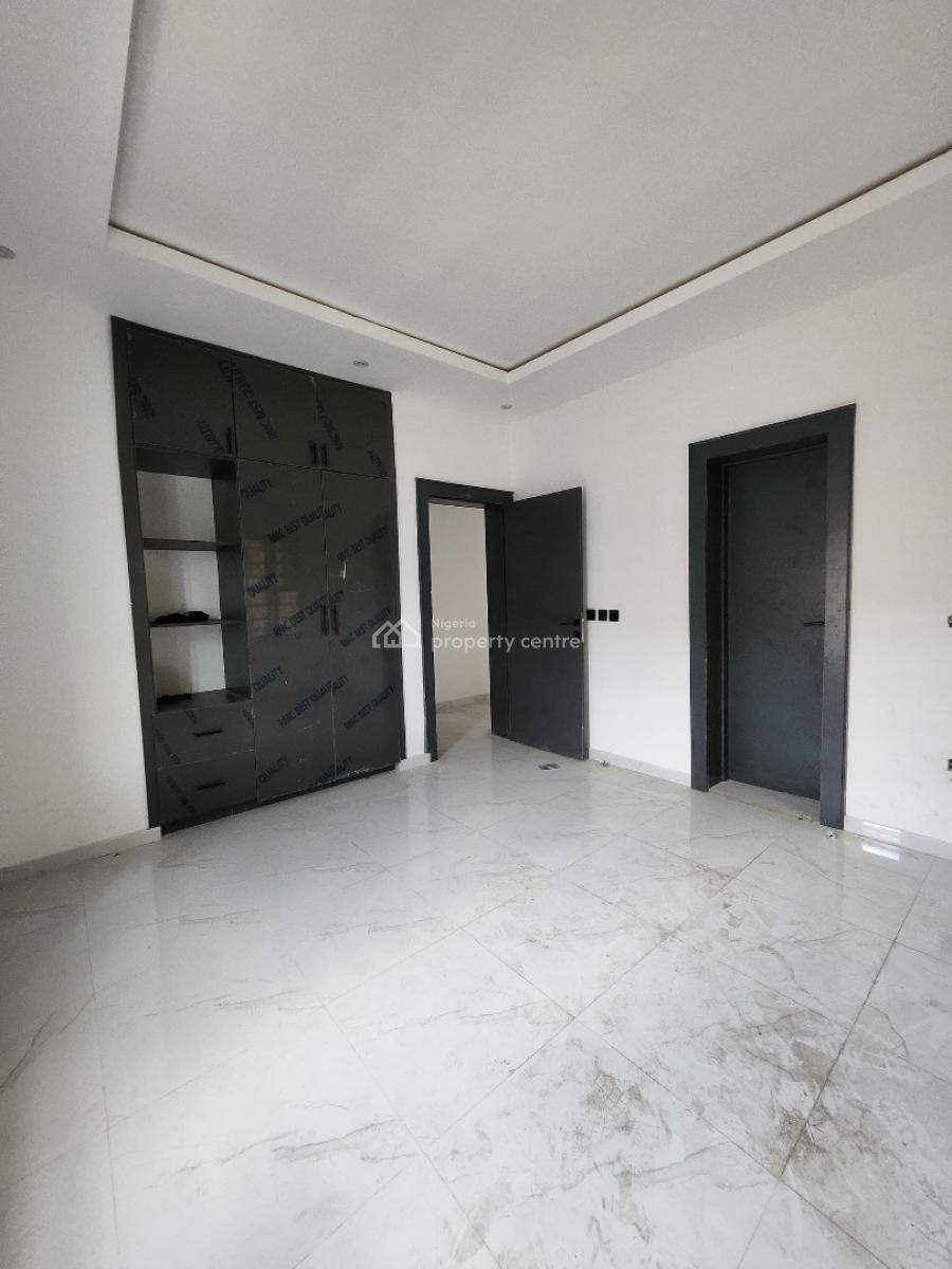 Modern 2-bedroom Apartment, Lekki Phase 1, Lekki, Lagos, Flat / Apartment for Rent