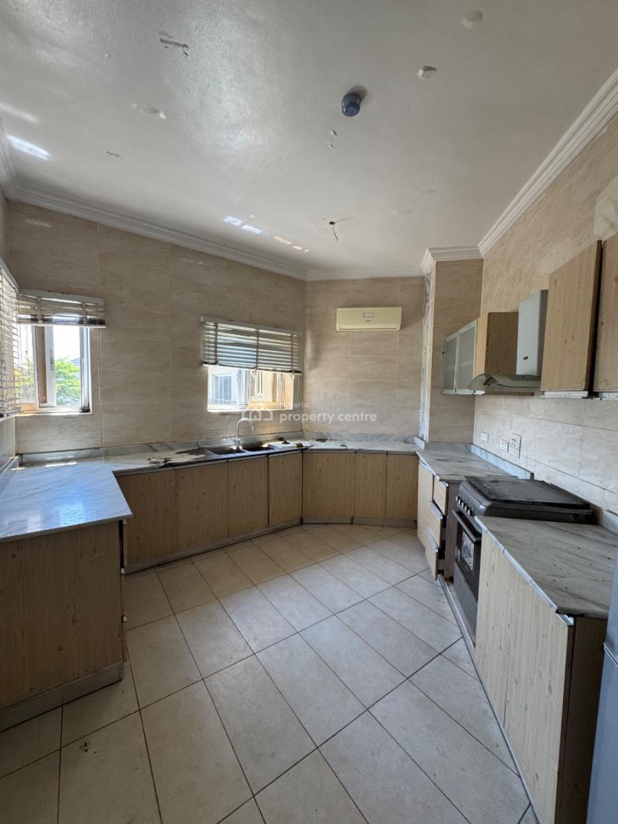 Fully Serviced 3 Bedrooms Apartment + Bq, Pinnock Beach Estate, Osapa, Lekki, Lagos, Flat / Apartment for Rent