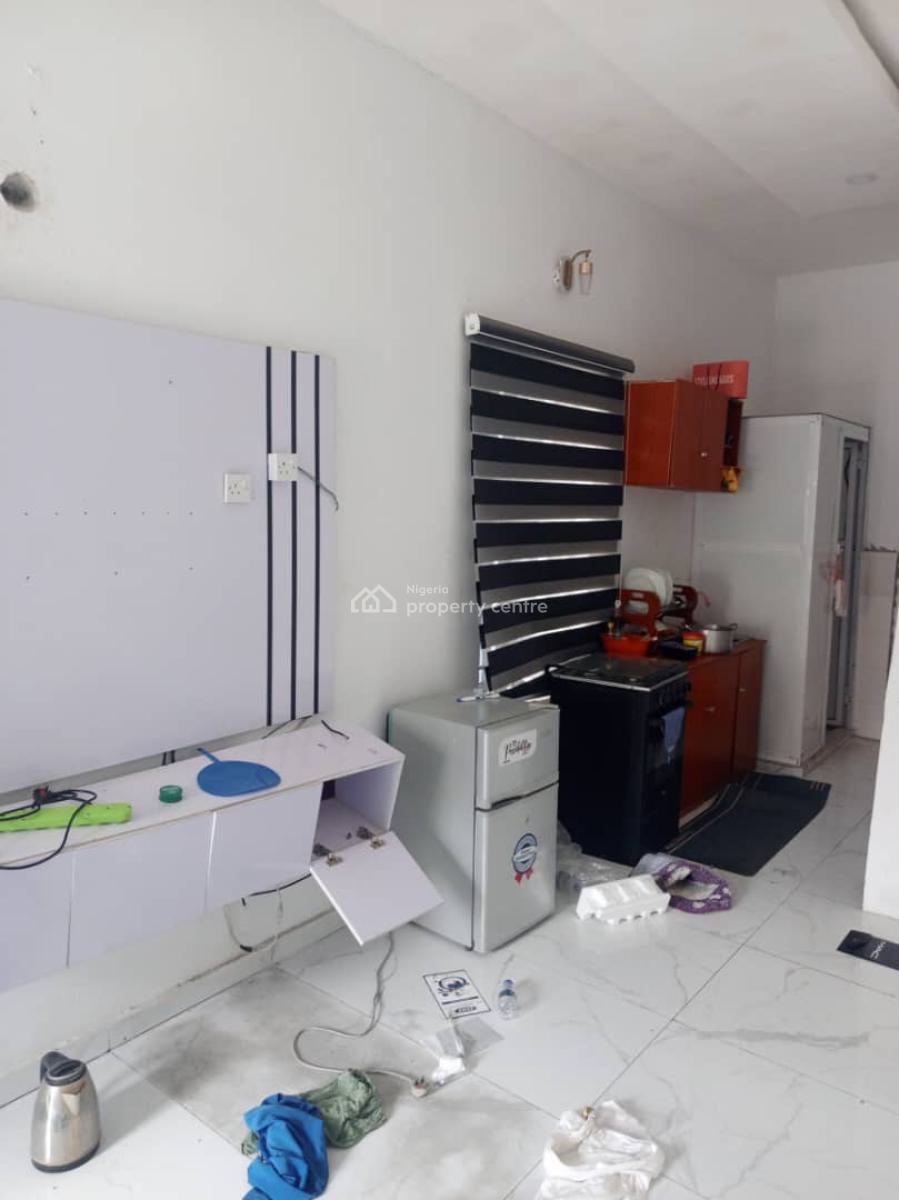 Big Studio Apartment, Agungi, Lekki, Lagos, Self Contain (single Rooms) for Rent