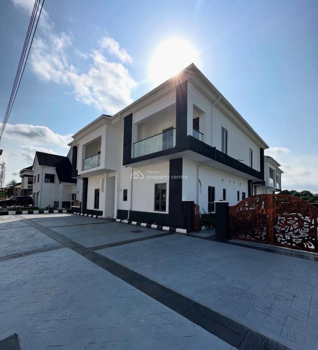 5 Bedroom Detached House with a Bq, Yaba, Lagos, Detached Duplex for Sale