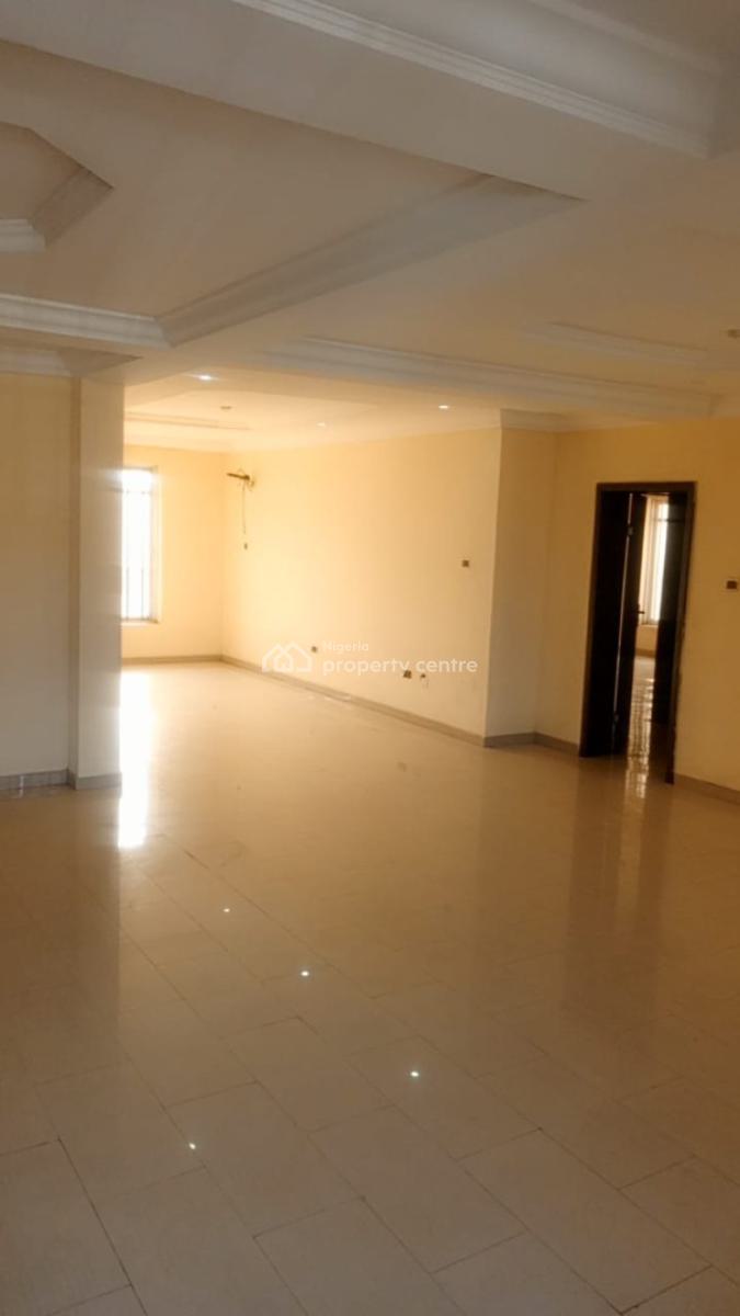 Newly Relatively Built Luxury 3 Bedroom Upstairs, By Chevron, Igbo Efon, Lekki, Lagos, Flat / Apartment for Rent
