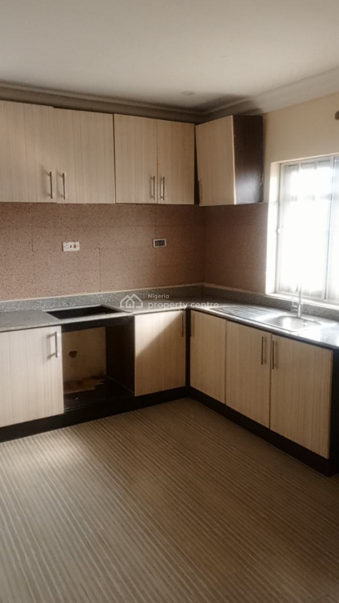 Luxury 3 Bedroom Flat, Soji Olagunji Street, Murphy Adetoro Way, Igbo Efon, Lekki, Lagos, Flat / Apartment for Rent