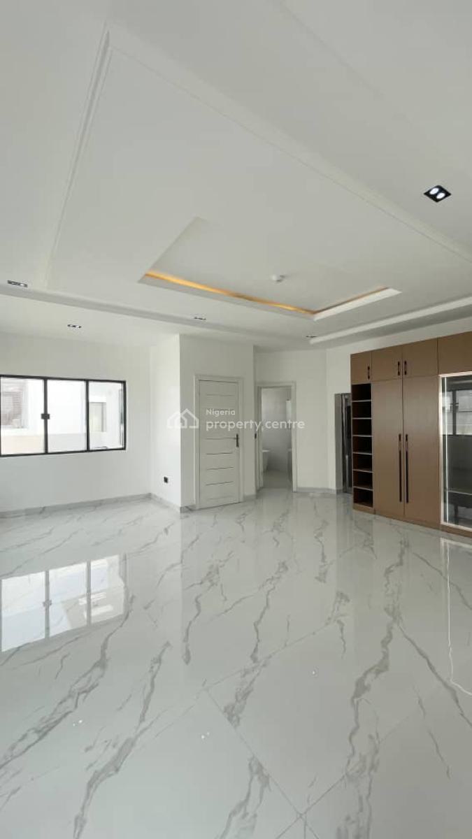Massive 5 Bedrooms Fully Detached Mega Mansion with Top-notch Amenities, Osapa, Lekki, Lagos, Detached Duplex for Sale