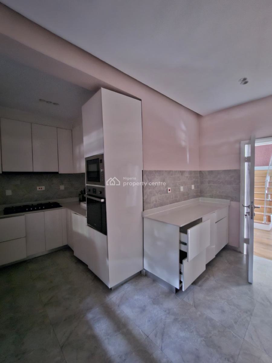 Fully Furnished Exclusive Luxury 3-bedroom Maisonette with Pool, in a Serene Estate in Ikoyi, Ikoyi, Lagos, House for Rent