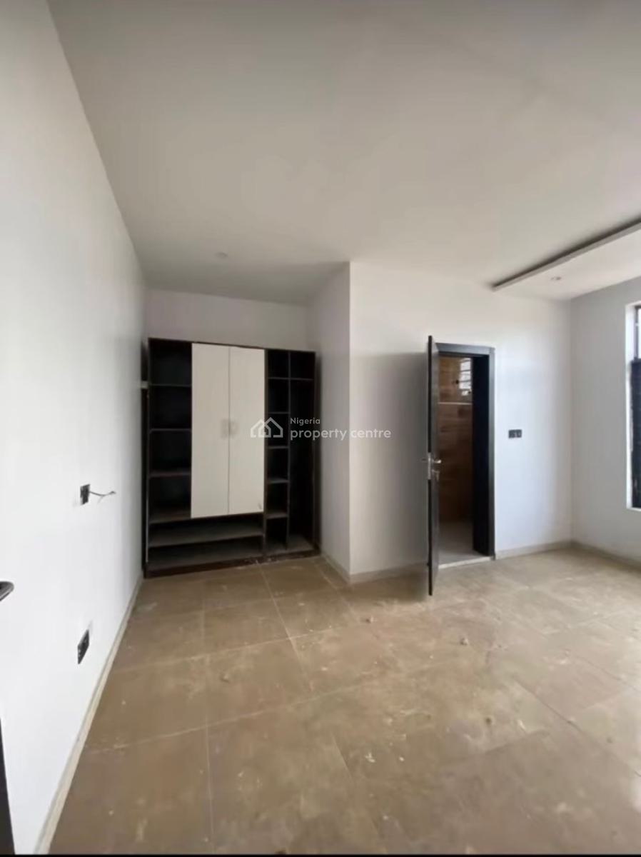 Block of 6 Units of 3 Bedrooms with Bqs, Lekki Phase 1, Lekki, Lagos, Flat / Apartment for Sale