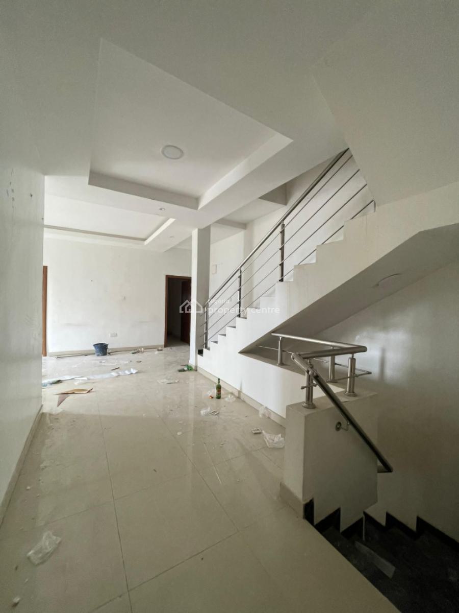 Spacious 4 Bedroom Terraced  Duplex with Bq in a Well Secured Estate., Ikate Elegushi, Lekki, Lagos, Terraced Duplex for Sale
