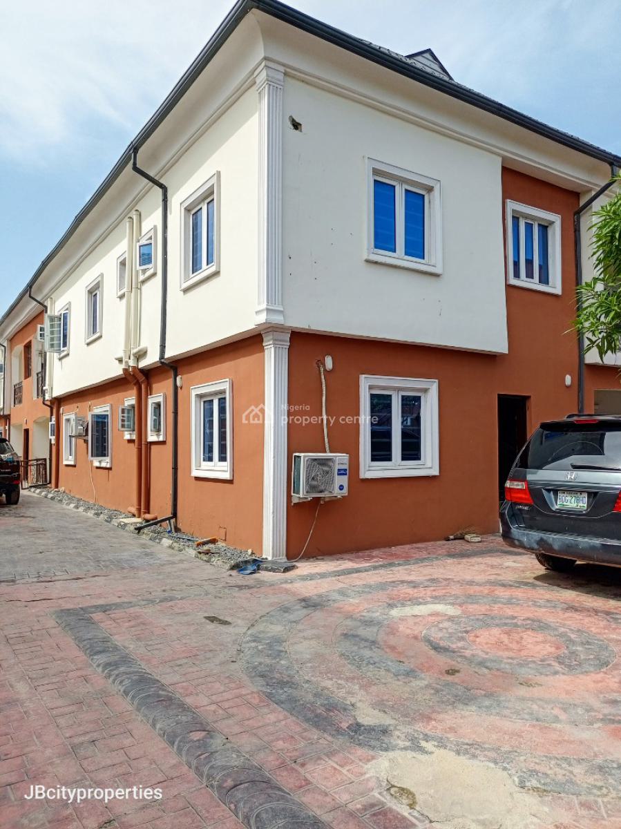 Luxury Sharp 2 Bedroom Apartment Upstairs with Personal Stairs, Ogombo, Ajah, Lagos, Flat / Apartment for Rent