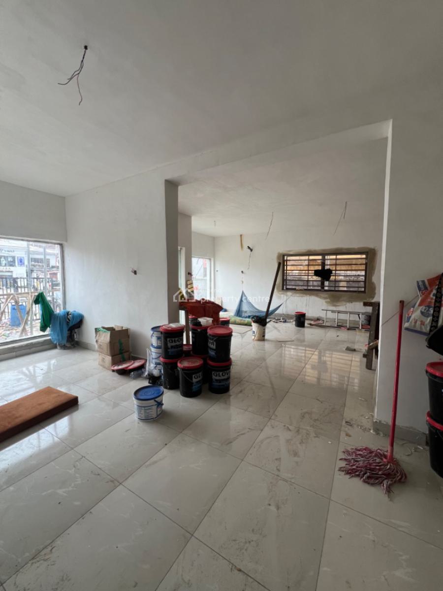 Brand Newly Shop Space, Lekki Phase 1, Lekki, Lagos, Commercial Property for Rent
