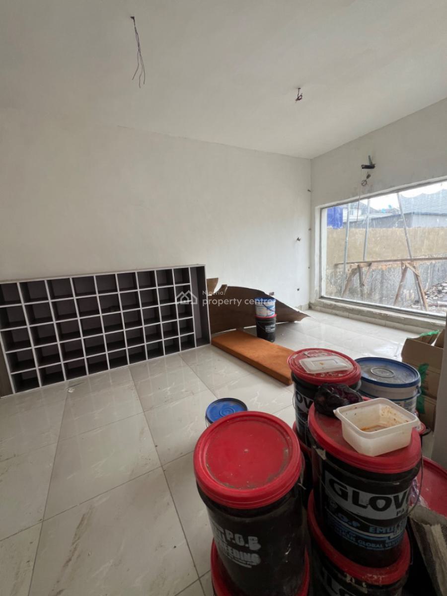 Brand Newly Shop Space, Lekki Phase 1, Lekki, Lagos, Commercial Property for Rent