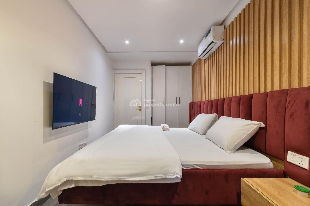 Luxury 3-bedroom Apartment, Osapa, Lekki, Lagos, Flat / Apartment Short Let