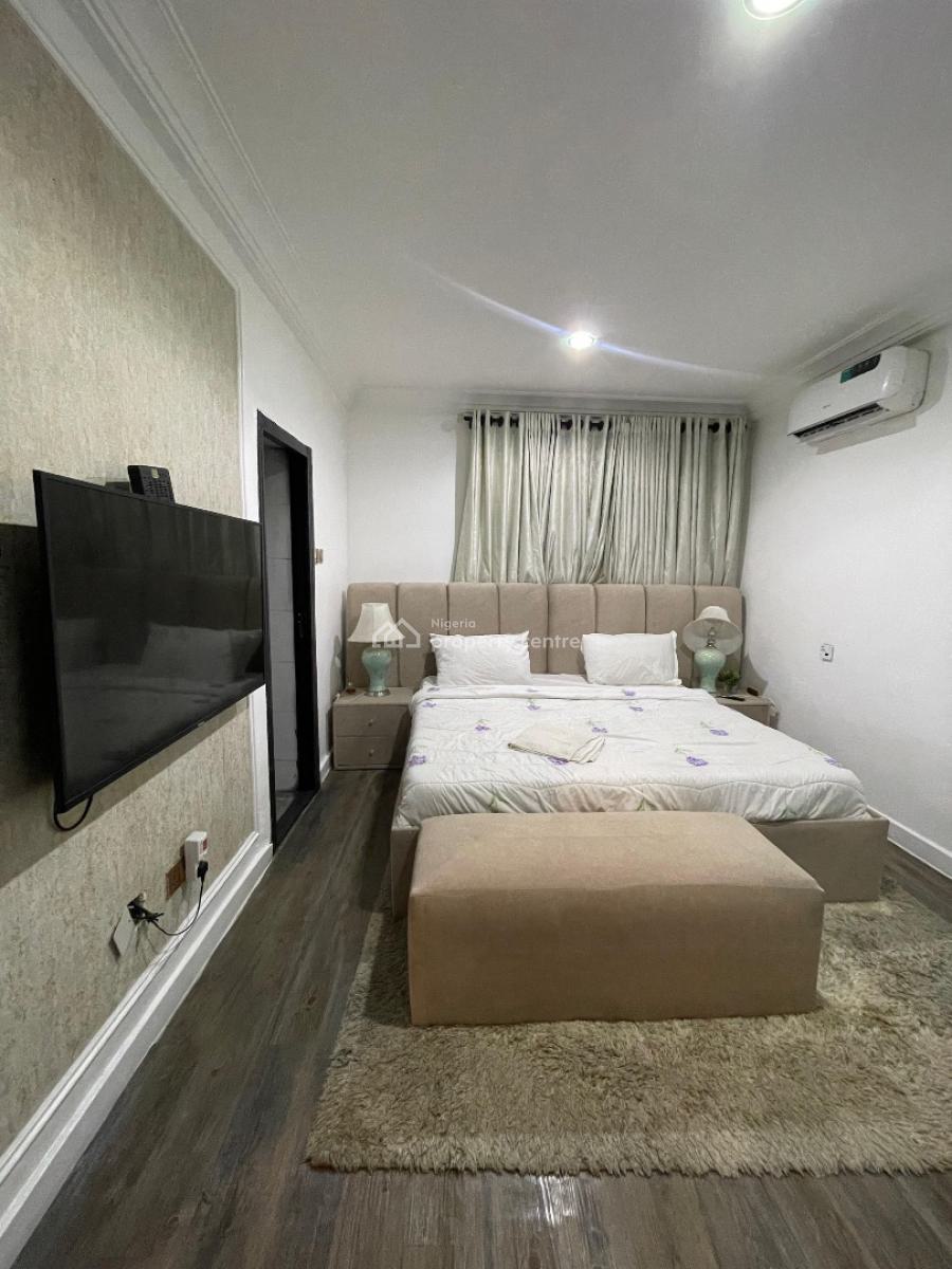 Luxury 3 Bedroom Serviced and Furnished Apartment with a Room Bq, Lekki Phase 1, Lekki, Lagos, Flat / Apartment for Rent