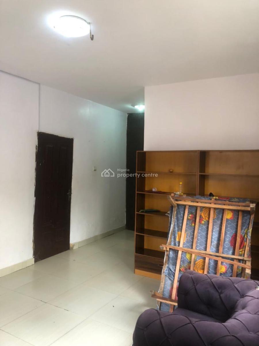 Room Self, Thomas Estate, Ajah, Lagos, Self Contain (single Rooms) for Rent