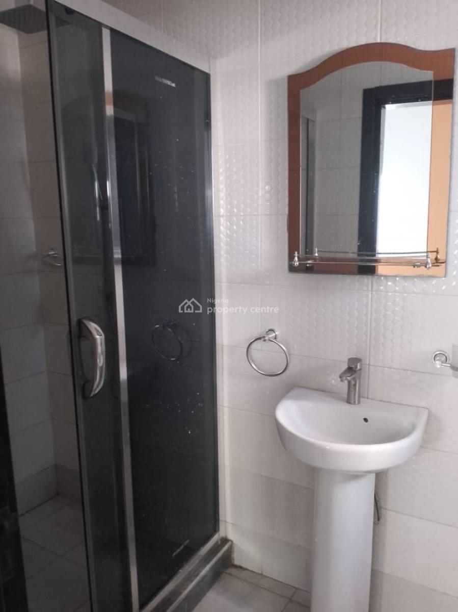 Well Maintained 4 Bedroom Duplex, Buenevista Estate, Orchid Road, Lekki, Lagos, Terraced Duplex for Rent