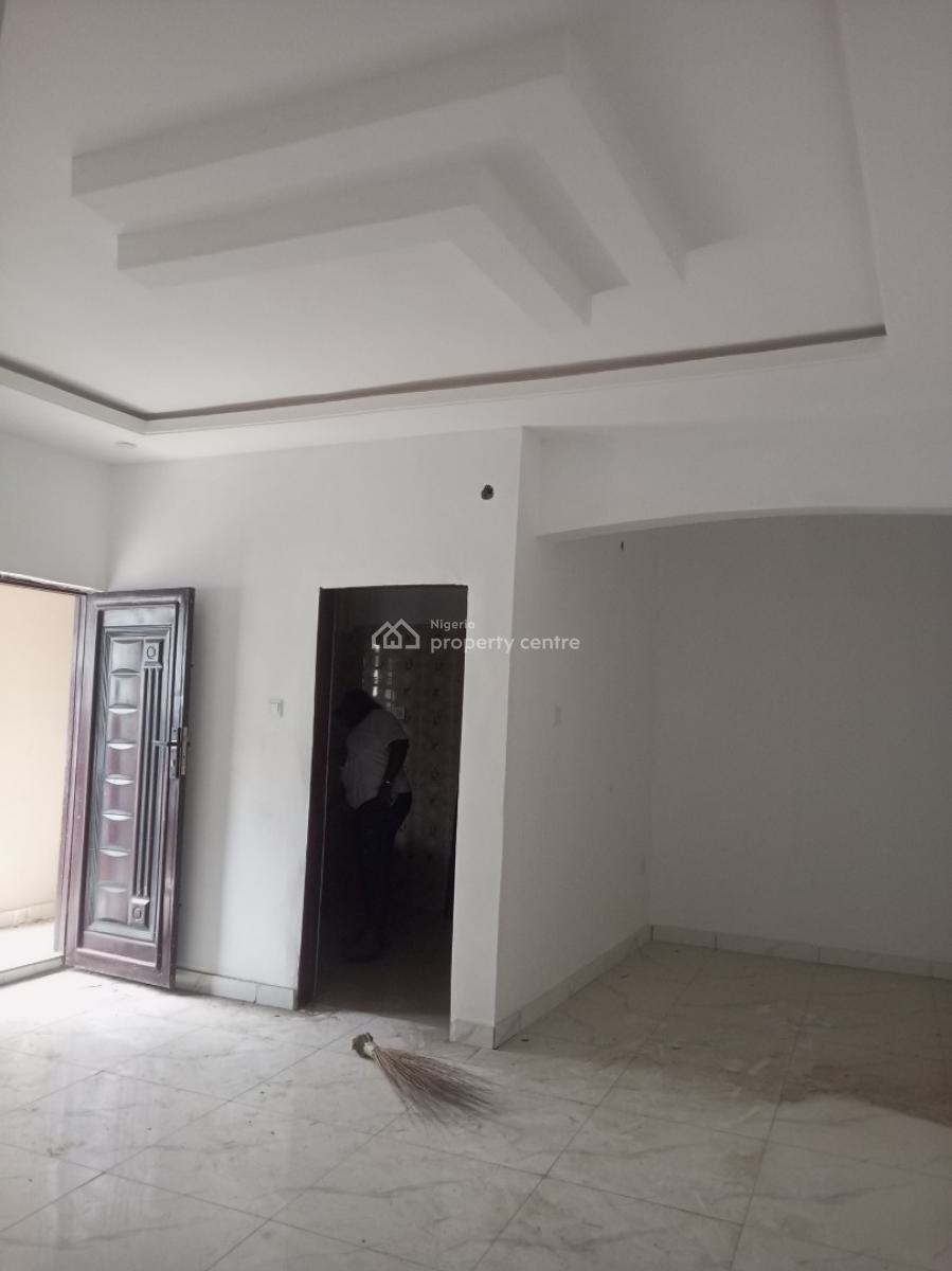 Luxury Newly Built 2 Bedrooms, Bucknor Estate, Isolo, Lagos, Flat / Apartment for Rent