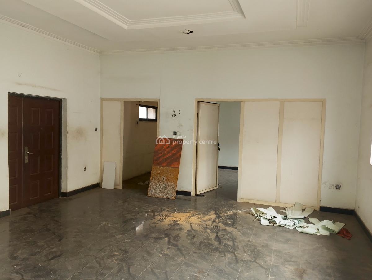 Spacious Self-serviced 6 Bedrooms Commercial Property, Ilupeju, Lagos, Office Space for Rent