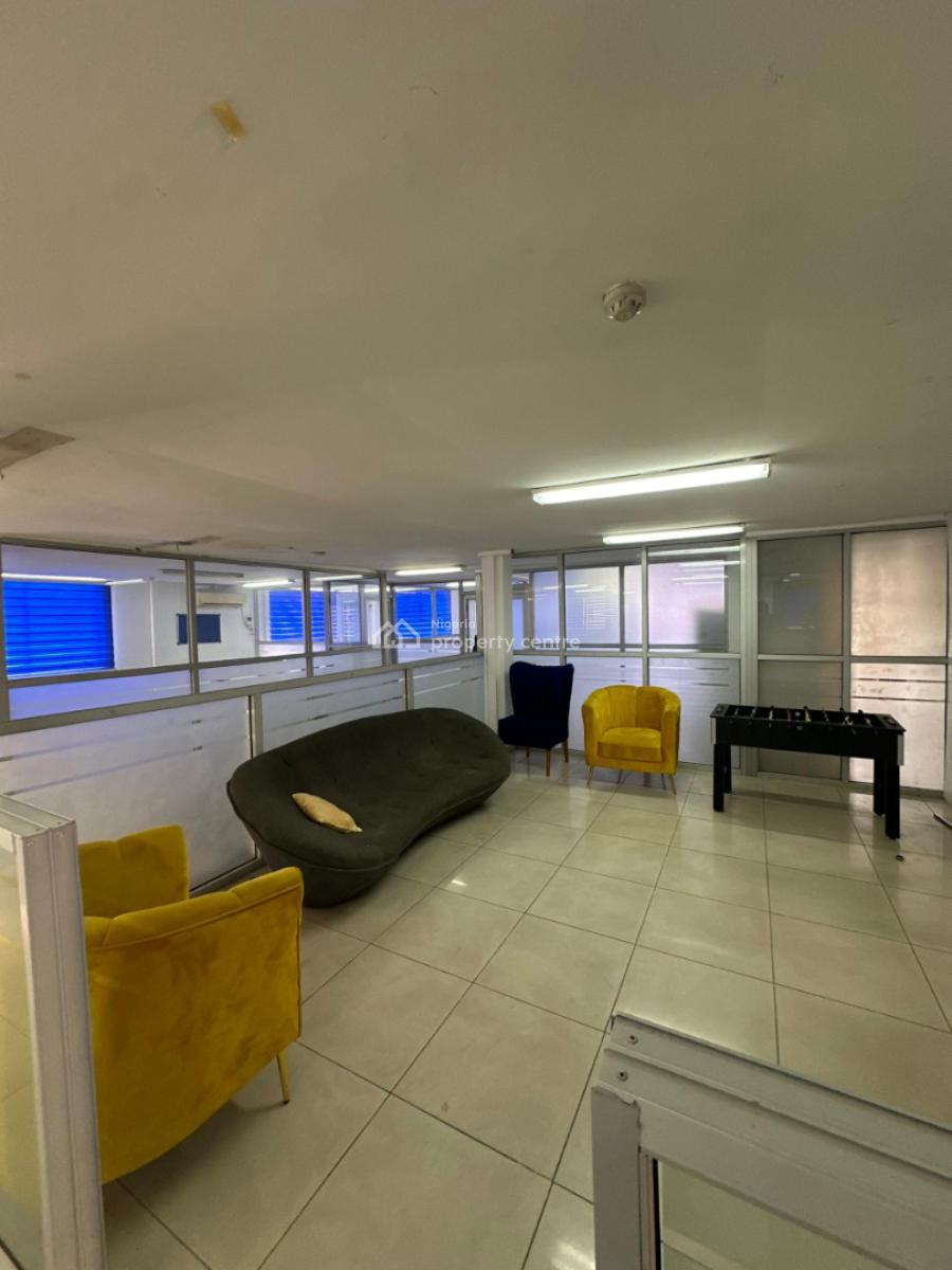 Commercial Space with Ample Parking Space, Victoria Island (vi), Lagos, Commercial Property for Rent