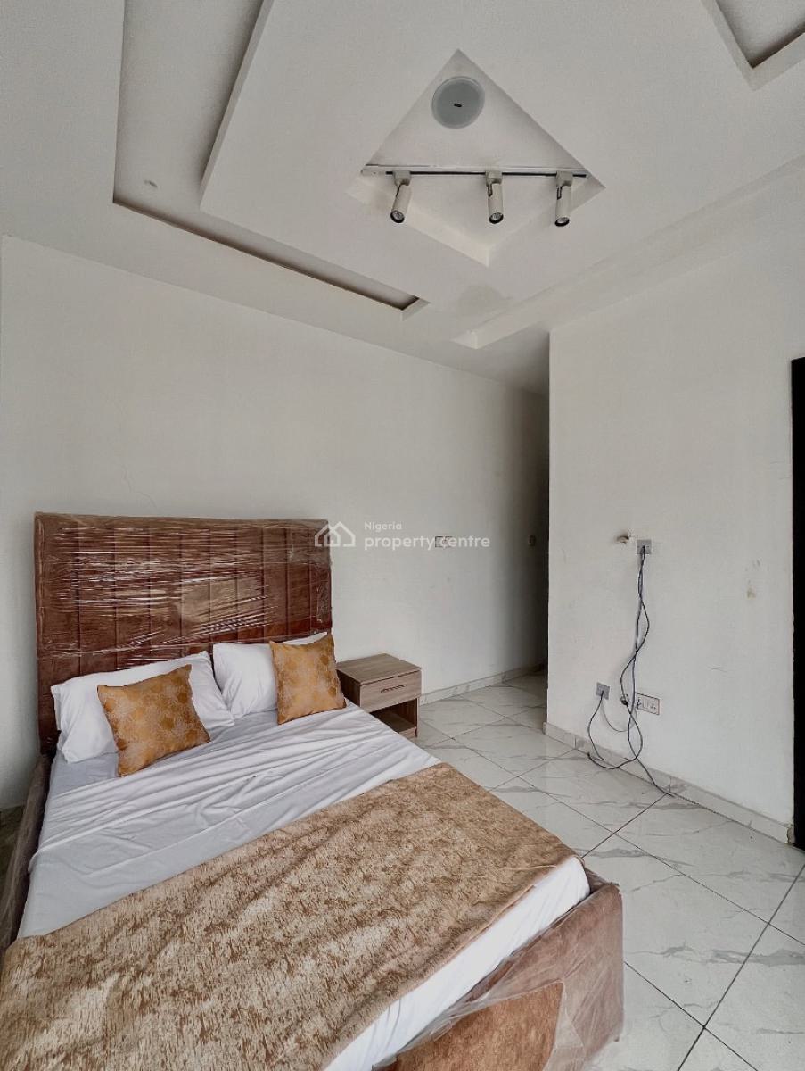 2 Bedroom Apartment, Ologolo, Lekki, Lagos, Flat / Apartment for Sale