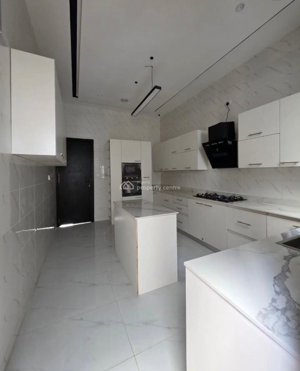 Amazing 4 Bedroom Duplex with Bq, Chevron, Lekki Phase 2, Lekki, Lagos, Semi-detached Duplex for Sale