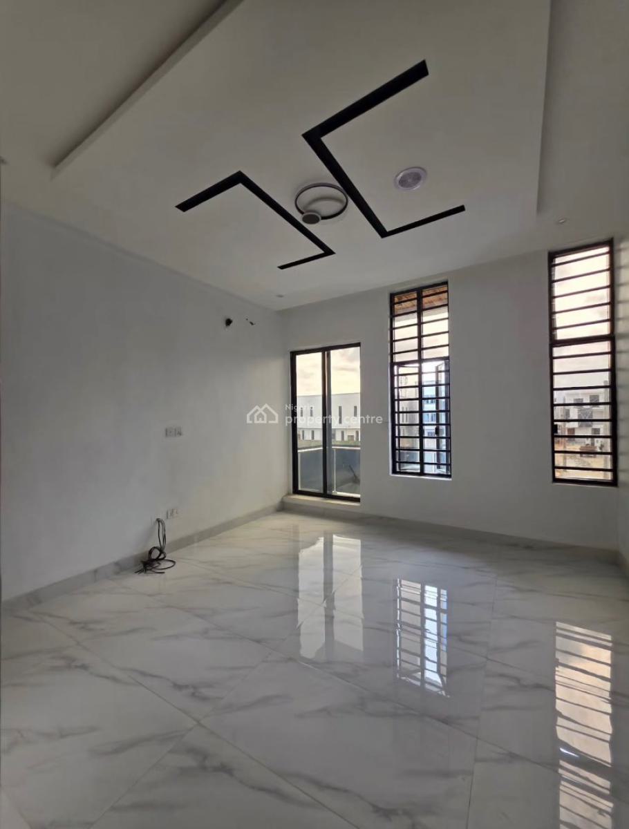 Amazing 4 Bedroom Duplex with Bq, Chevron, Lekki Phase 2, Lekki, Lagos, Semi-detached Duplex for Sale
