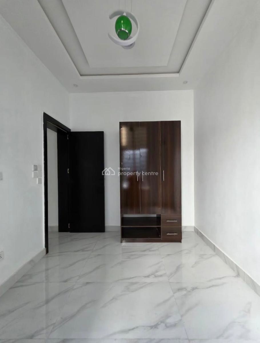 Amazing 4 Bedroom Duplex with Bq, Chevron, Lekki Phase 2, Lekki, Lagos, Semi-detached Duplex for Sale