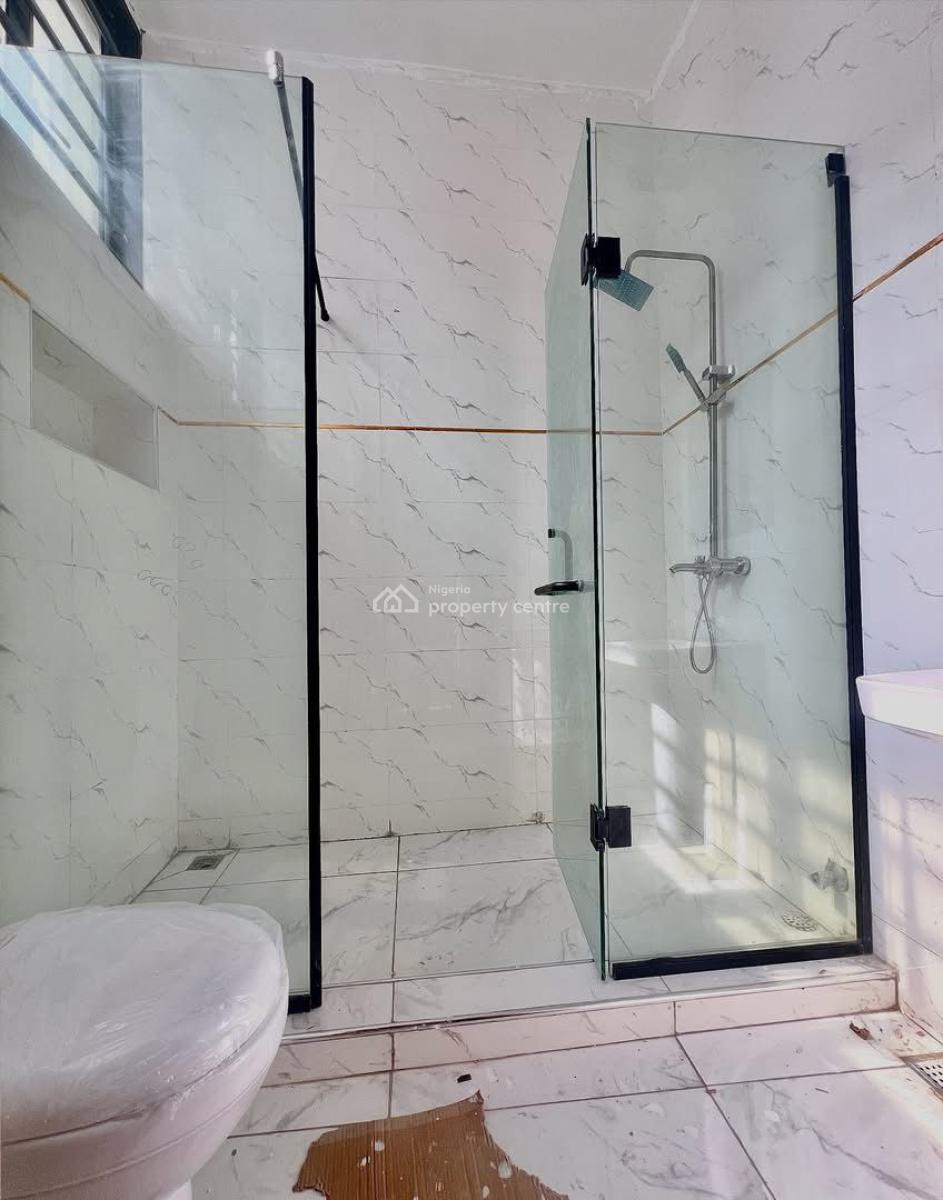 Luxury and Comfortable 4 Bedroom Maisonnette, Ologolo, Lekki, Lagos, House for Sale