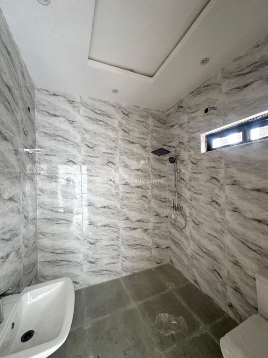 Sharp 4-bedroom Semi-detached Duplex with Bq & Pool, Ologolo, Lekki, Lagos, Semi-detached Duplex for Sale
