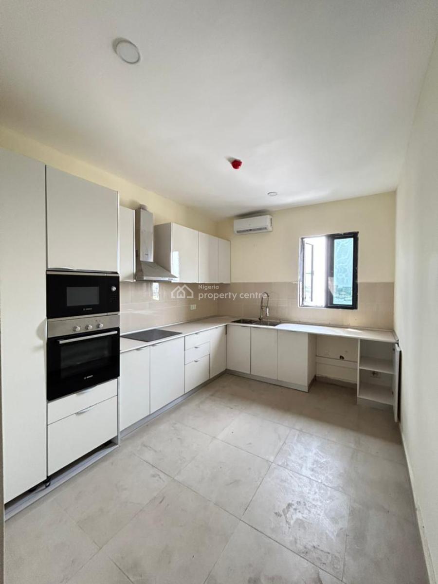 3 Bedroom Maisonette with Bq, Lekki Phase 1, Lekki, Lagos, Flat / Apartment for Rent