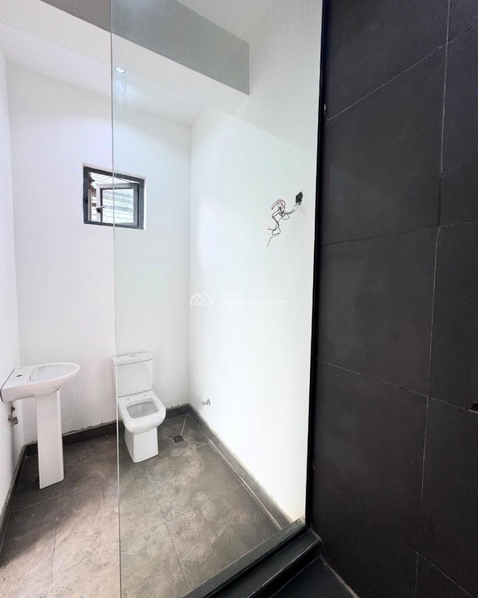Newly Built 2 Bedroom Apartment with Bq, Ikate, Lekki, Lagos, Block of Flats for Sale