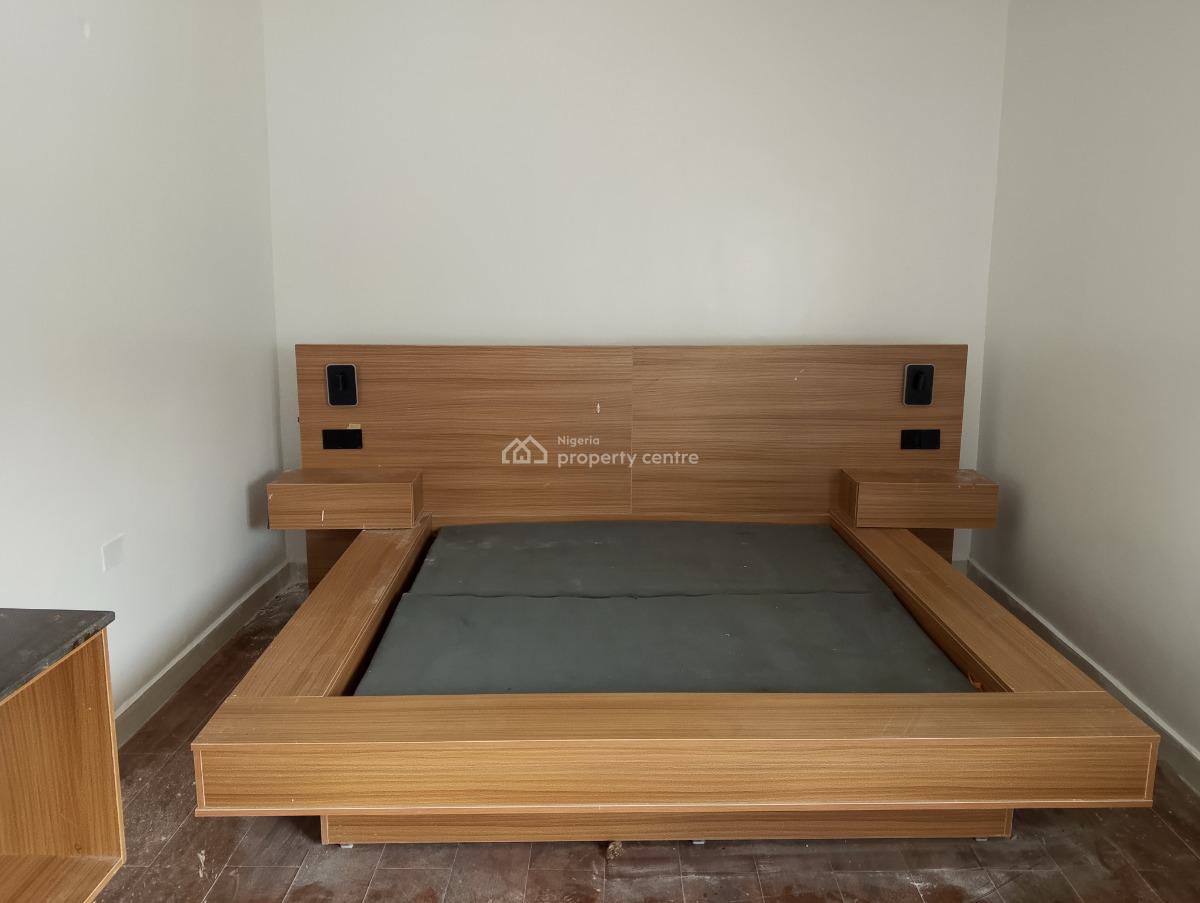 20 Rooms Functional Hotel, Dehinde Paulson Crescent, Mabushi, Abuja, Hotel / Guest House for Rent
