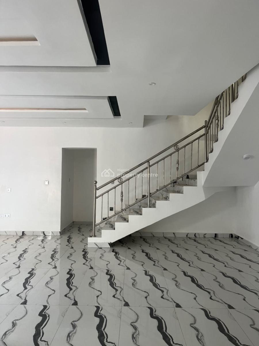 Standard 3 Bedroom Duplex with Bq, Emmanuel Mbaka Road, Airport Road, Lugbe District, Abuja, Semi-detached Duplex for Rent