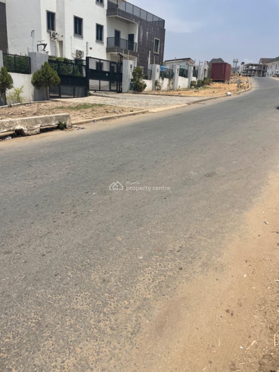 1,233sqm, Residential, Certificate of Occupancy, Tarred Road, Guzape Main, Guzape District, Abuja, Residential Land for Sale