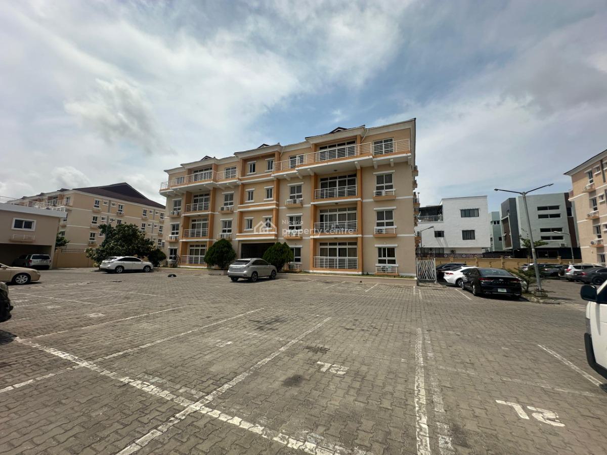 3 Bedroom Apartment, Cadogan Estate, Jakande Estate, Osapa, Lekki, Lagos, Flat / Apartment for Sale
