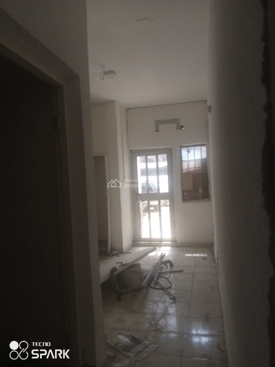 4 Rooms Office Space with Three Toilet, Awuse Estate, Opebi, Ikeja, Lagos, Flat / Apartment for Rent