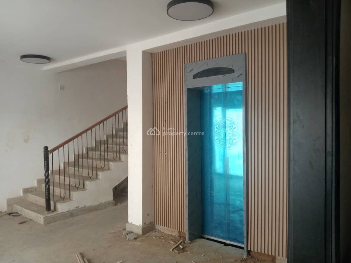 Eighteen Rooms Brand New Hotel, Mabushi, Abuja, Hotel / Guest House for Rent