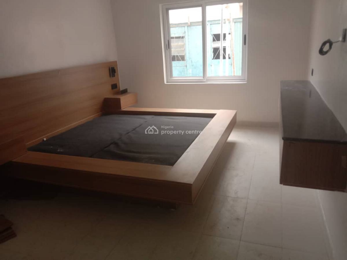 Eighteen Rooms Brand New Hotel, Mabushi, Abuja, Hotel / Guest House for Rent