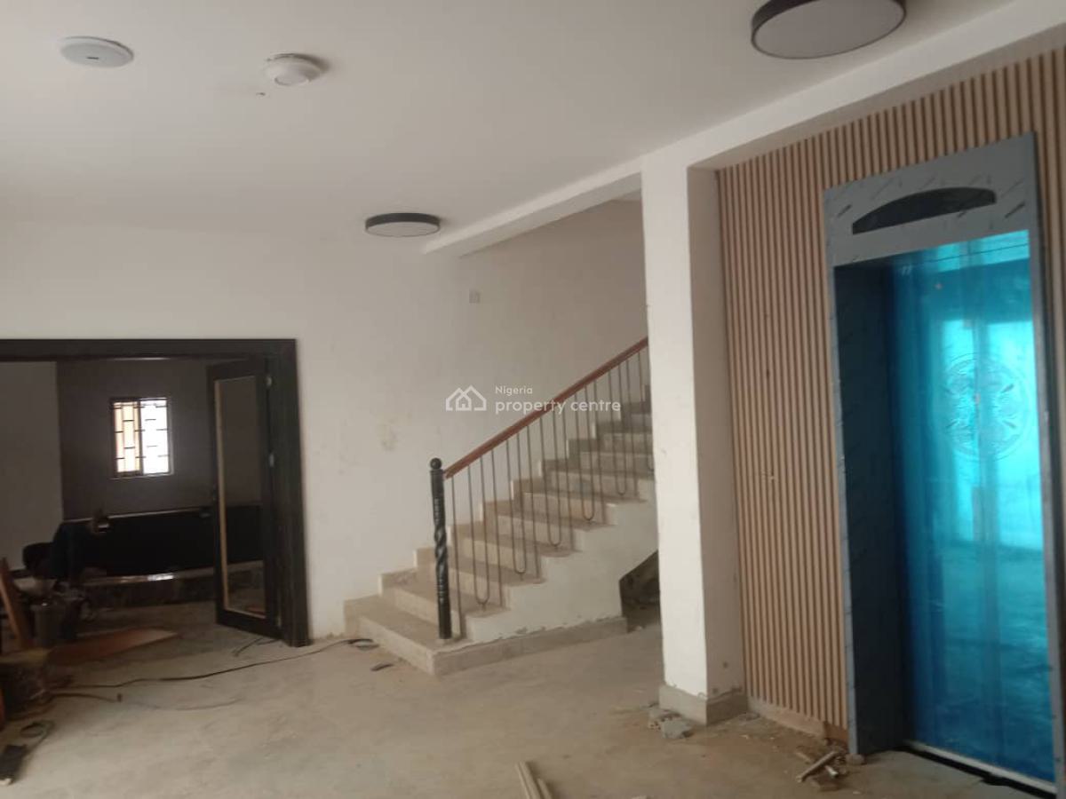 Eighteen Rooms Brand New Hotel, Mabushi, Abuja, Hotel / Guest House for Rent