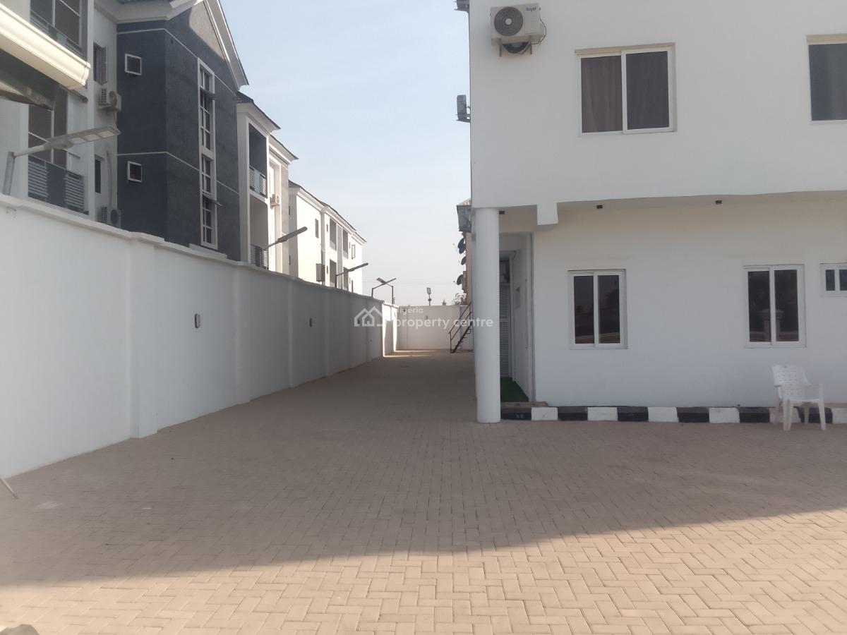 Eighteen Rooms Brand New Hotel, Mabushi, Abuja, Hotel / Guest House for Sale