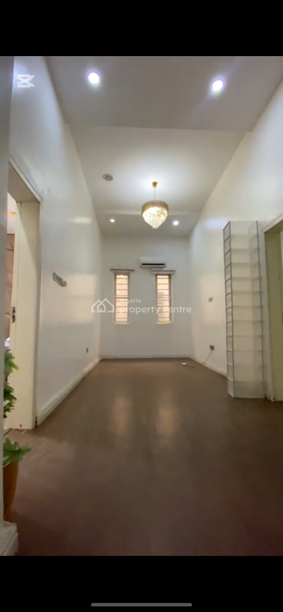 Now Letting , Luxury  Spacious Furnished 4 Bedroom, Chevron Drive Lekki Lagos , in a Well Secured Estate, Lekki, Lagos, House for Rent