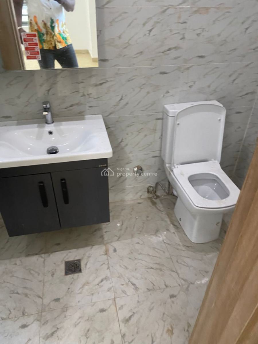 Serviced with 24/7 Power Supply 3 Bedroom En-suite Flat with Fully Fit, Victoria Island (vi), Lagos, Flat / Apartment for Rent